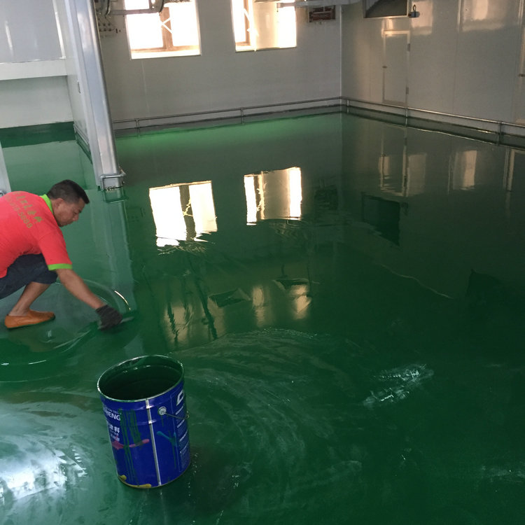 “高烤來臨”，環氧地坪漆施工需謹慎