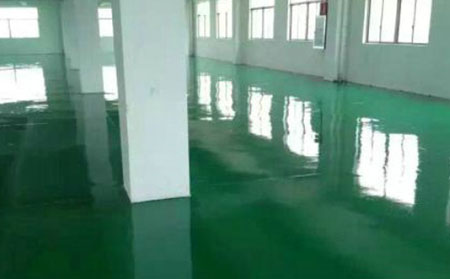 環氧樹脂自流平地面的做法與施工注意事項是什么？