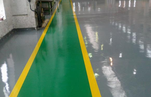 載重型環氧自流平地坪漆的應用和優勢有哪些？