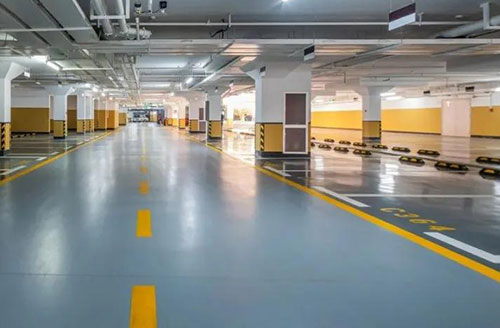 不同的水性環氧地坪材料的厚度有哪些差異？